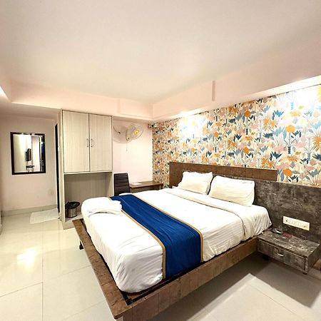 Hotel Laxmi Residency Lonavala Dış mekan fotoğraf