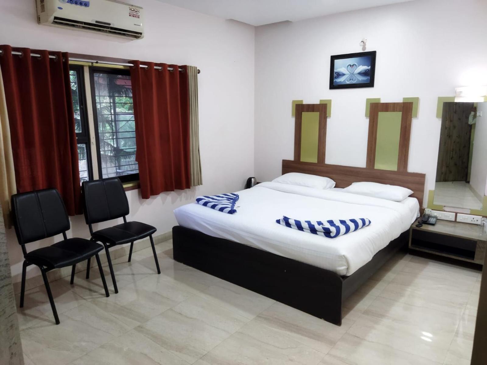 Hotel Laxmi Residency Lonavala Dış mekan fotoğraf