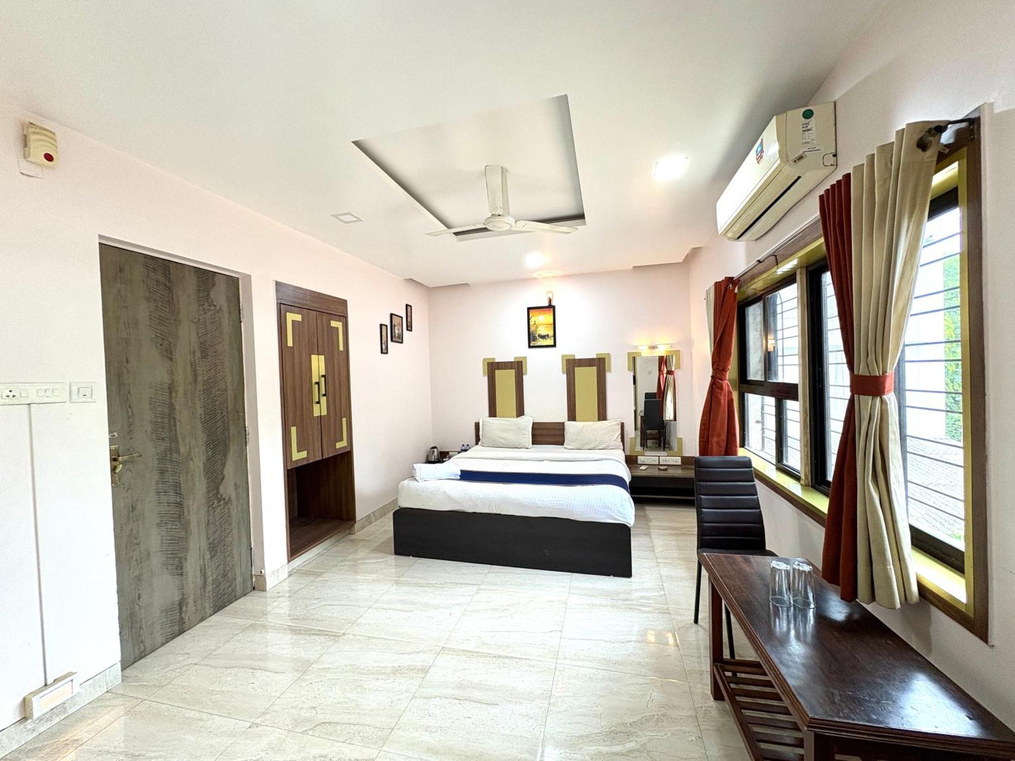 Hotel Laxmi Residency Lonavala Dış mekan fotoğraf