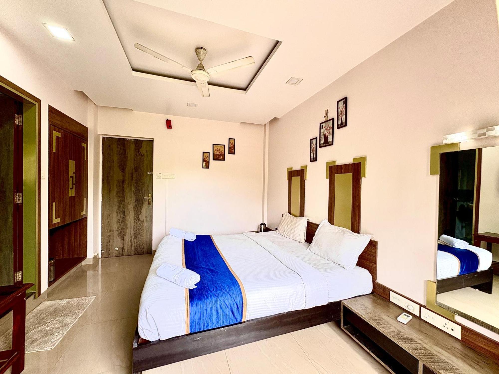 Hotel Laxmi Residency Lonavala Dış mekan fotoğraf